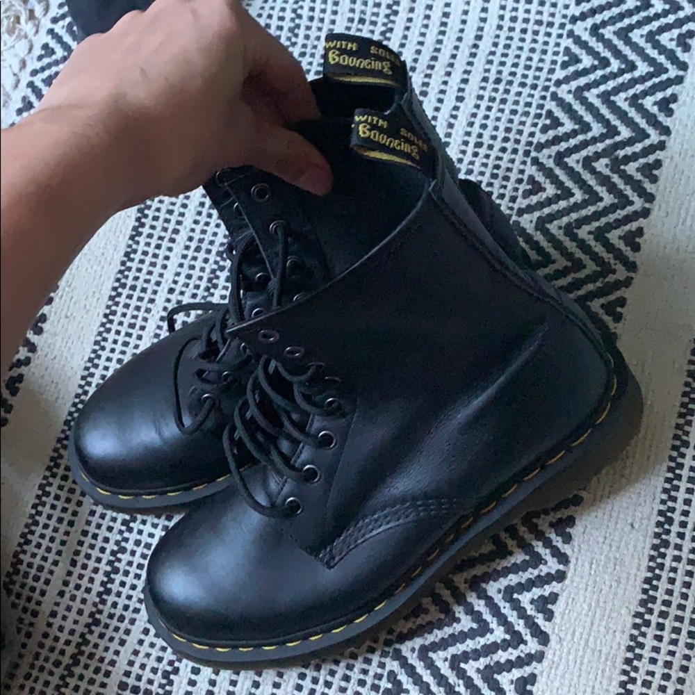 DR. Martins